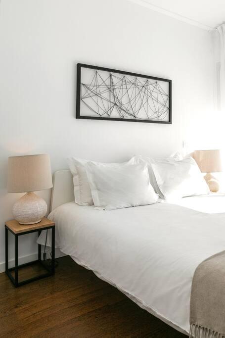 Metro & Pool Apartment Lissabon