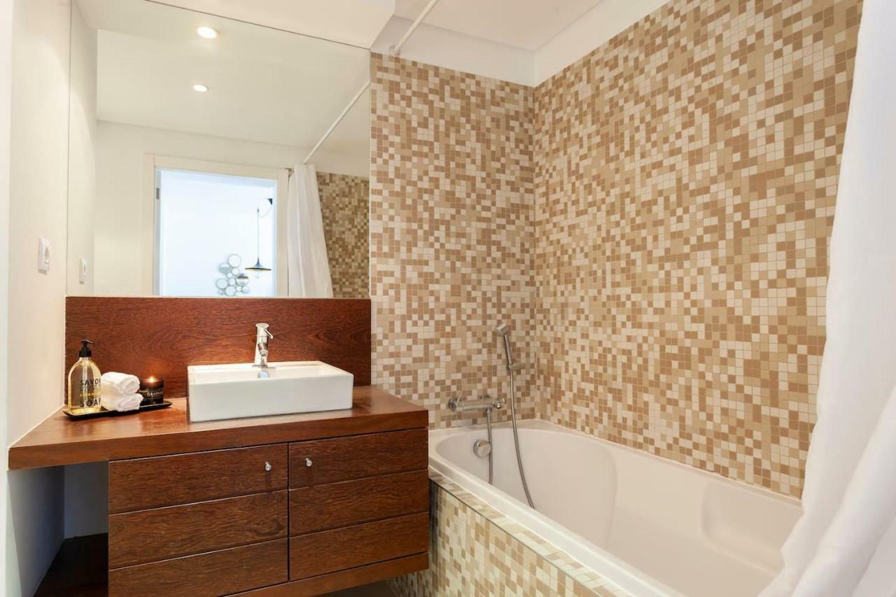 Apartment Metro & Pool Lissabon