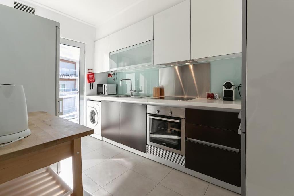 Metro&pool Appartement *